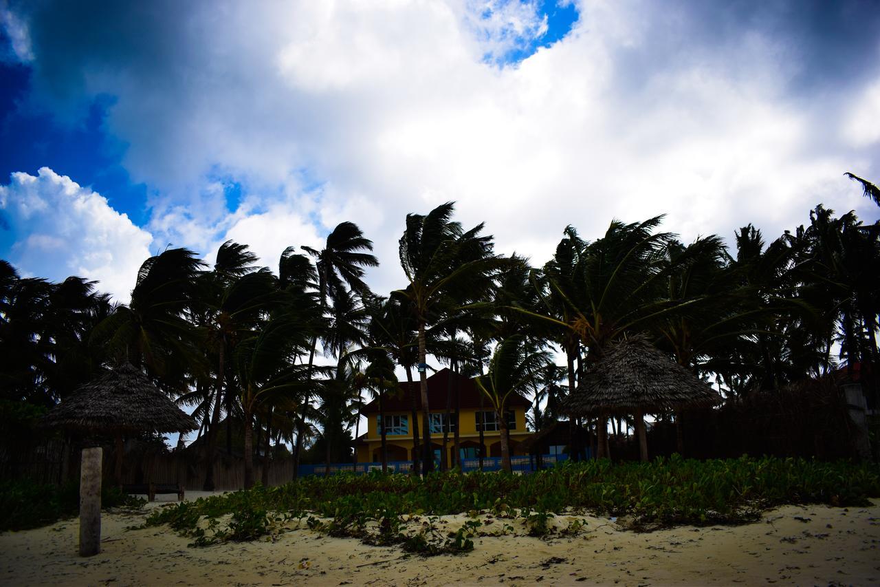 Bwejuu Beach Palm Villa Esterno foto
